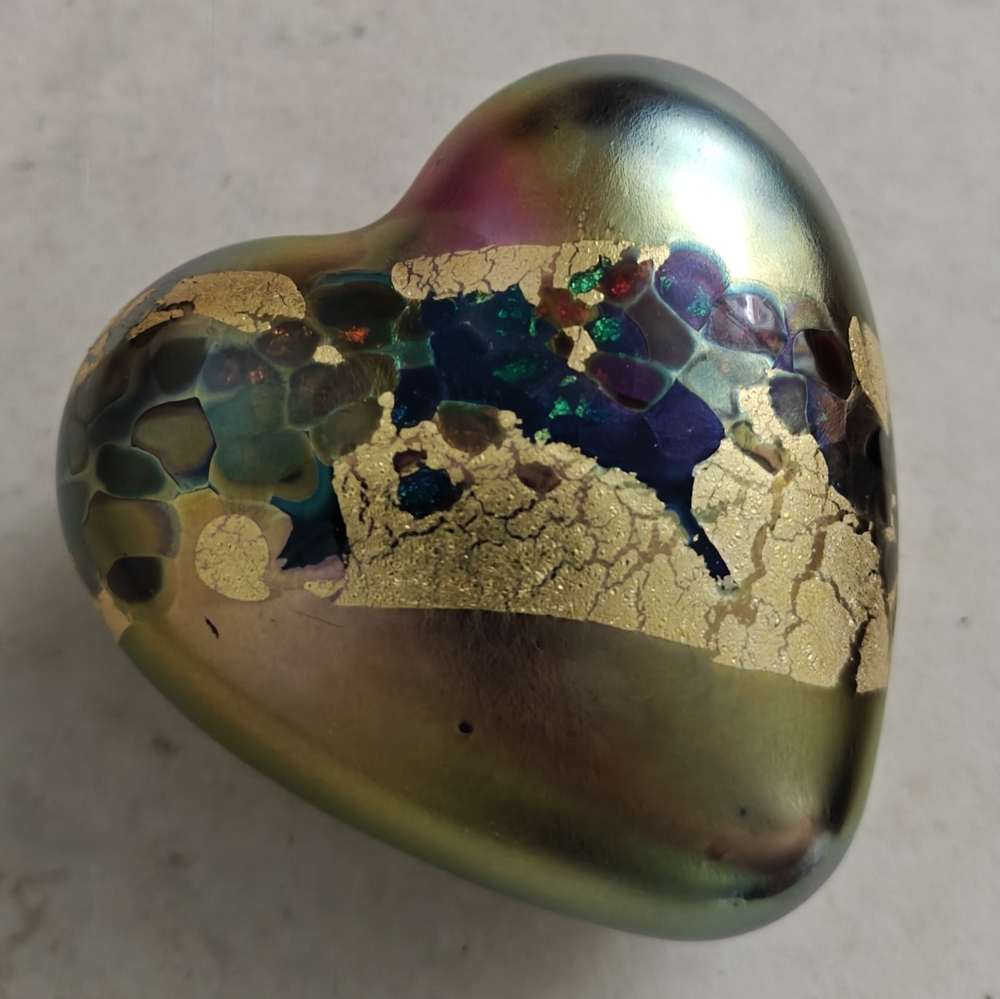 Signed Robert Held Iridescent Heart-Shaped Art Glass Sculpture/ Paperweight